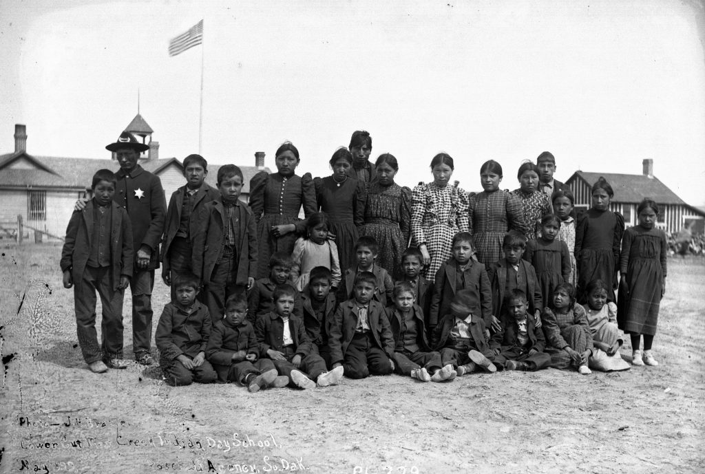 Historical Perspectives of Assimilasjon